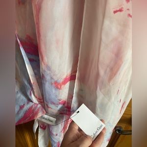 Calvin Klein Brand New Floral Scarf